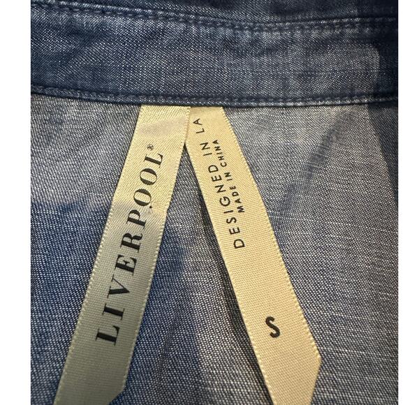 Liverpool Los Angeles Denim Hi-Low Button-Down Shirt - Size Small Closet Staple - Picture 5 of 9